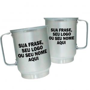 Caneca de Alumínio Personalizada com Seu Nome, Frase ou Logo Caneca de Alumínio 600ml Área de Impressão = 20 x 9,5cm    Após concluir o pagamento, clique em preencher formulário para anexar seu arquivo ou escrever seu texto