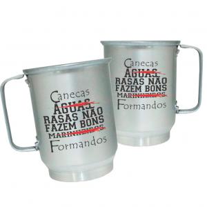 Caneca de Alumínio Personalizada Frases Divertidas Bons Formandos Caneca de Alumínio 600ml Área de Impressão = 20 x 9,5cm    