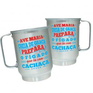 Caneca de Alumínio Personalizada Frases Divertidas Lá Vem Cachaça Caneca de Alumínio 600ml Área de Impressão = 20 x 9,5cm    