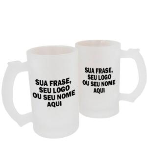 Caneca de Vidro Jateado Personalizada com Seu Nome, Frase ou Logo Caneca de Vidro Jateado 475ml Área de Impressão = 20 x 9,5cm    Após concluir o pagamento, clique em preencher formulário para anexar seu arquivo ou escrever seu texto