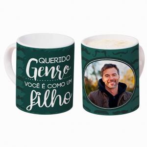 Caneca Personalizada com Uma Foto Genro Caneca de Cerâmica 325ml Área de Impressão = 20 x 9,5cm    Após concluir o pagamento, clique em preencher formulário para anexar seu arquivo ou escrever seu texto