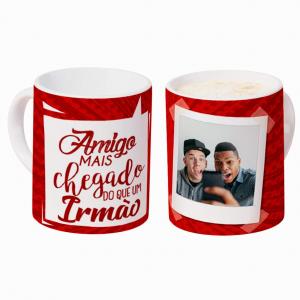 Caneca Personalizada com Uma Foto Amigo Caneca de Cerâmica 325ml Área de Impressão = 20 x 9,5cm    Após concluir o pagamento, clique em preencher formulário para anexar seu arquivo ou escrever seu texto