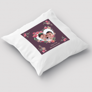Capa de Almofada 30x30cm Personalizada Com Uma Foto - Feliz Dia Dos Namorados 2 Poliéster Área de Impressão = 20(L) x 20(A)cm Impressão frente e verso   Após concluir o pagamento, clique em preencher formulário para anexar seu arquivo ou escrever seu texto