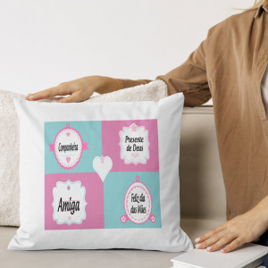 Capa de Almofada 30x30cm Personalizada Pronta - Mãe Amiga Poliéster Área de Impressão = 20(L) x 20(A)cm Impressão frente e verso   