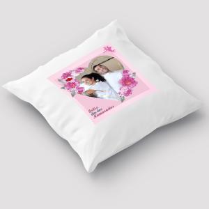 Capa de Almofada 30x30cm Personalizada Com Uma Foto - Feliz Dia Dos Namorados 3 Poliéster Área de Impressão = 20(L) x 20(A)cm Impressão frente e verso   Após concluir o pagamento, clique em preencher formulário para anexar seu arquivo ou escrever seu texto
