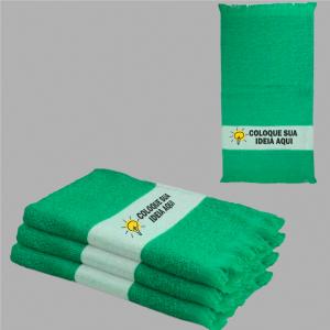 Toalha Lavabinho Com Franja Verde Personalizada Do Seu Jeito Algodão/Poliéster Área de Impressão: 6x22cm Impressão frente   Após concluir o pagamento, clique em preencher formulário para anexar seu arquivo ou escrever seu texto